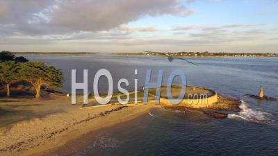 The Entrance Of The Golfe Du Morbihan - Vidéo Drone