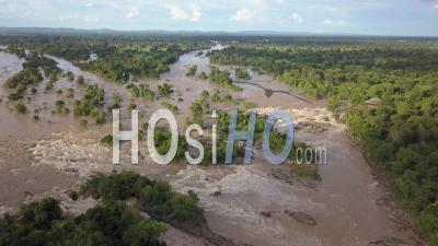 Chutes Li Phi Et Rivière Mekong - Vidéo Drone