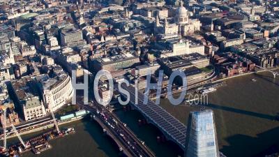 La Tamise Du Pont Blackfriars Au Pont De Londres Filmée En Hélicoptère