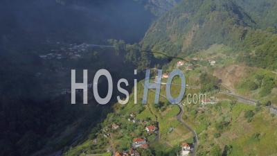 Sao Vicente Village - Île De Madère - Drone Vidéo Portugal - Vidéo Drone