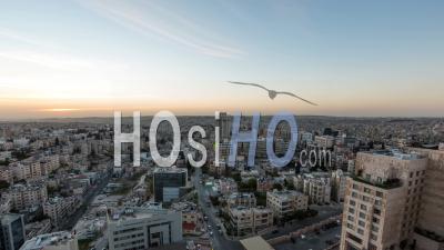 Paysage Urbain Au Lever Du Soleil Sur Amman En Jordanie - Vidéo Drone