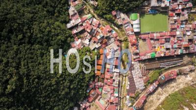 Village D'aguas Clientes Pérou Dans Les Hautes Andes - Machu Picchu - Vidéo Drone