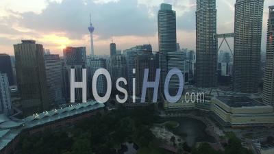 Kuala Lumpur Malaysia Petronas Twin Towers City Skyline Drone Video 4k - Video Drone Footage