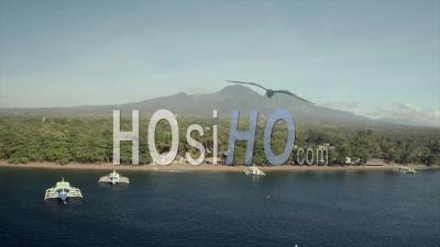 Catamarans Dans Tropical Resort Philippines Asie - Vidéo Drone