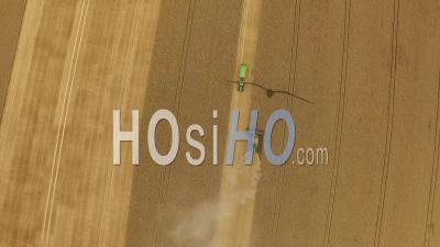 Wheat Harvest Hyde Farm Maidenhead Royaume-Uni - Vidéo Drone
