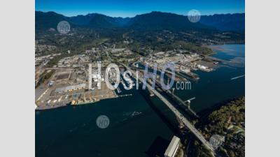 2e étroit Pont North Vancouver - Photographie Aérienne