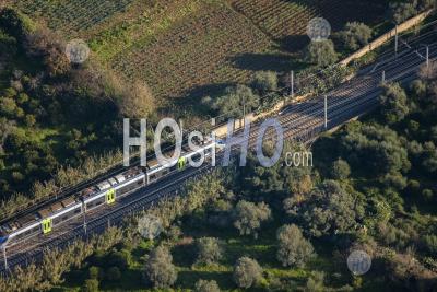 Train De Banlieue à Porticello Santa Flavia Sicile Italie - Photographie Aérienne