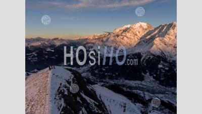 Coucher De Soleil Sur Le Massif Du Mont Blanc Vue Par Drone - Photographie Aérienne