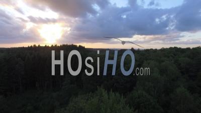 Coucher De Soleil Dans Les Bois, Corrèze, Vidéo Drone