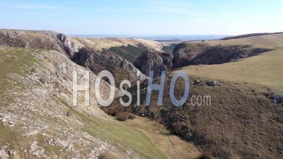 Canyon Et Falaises En Roumanie, Vidéo Drone