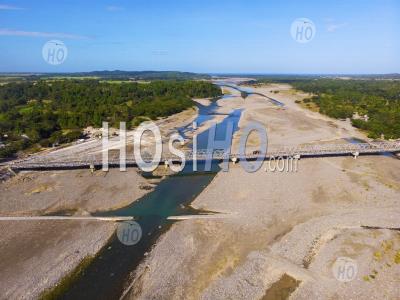 Bridge Over River During Dry Season, Philippines, Drone View - Photographie Aérienne