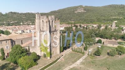 Vue Aérienne De Lagrasse - Vidéo Drone En été