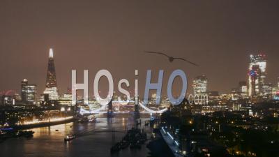 Drone Lapse, Hyper Lapse De Londres Dans La Nuit