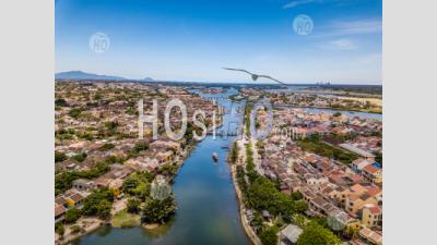 Aerial Panoramic View Of The Ancient Town Of Hoi An - Drone Point Of View - Photographie Aérienne