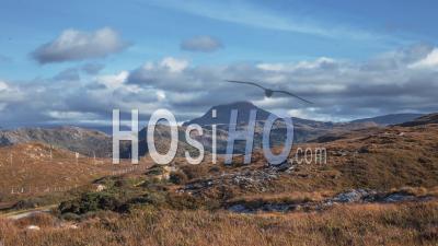 Nuages Sur Les Hautes Terres Du Nord De L'Écosse à L'automne