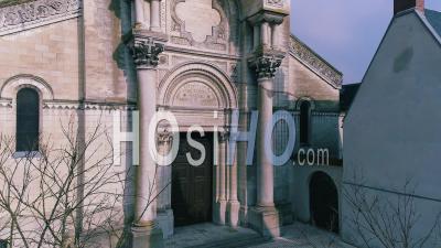 Basilique Saint Martin, Video Drone Footage