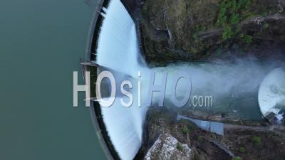 Barrage De Chatelot à La Frontière Suisse - Vidéo Drone