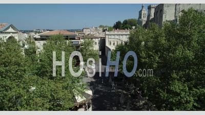 Avignon In Confinement - Vidéo Drone