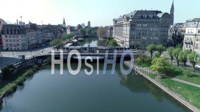 Strasbourg Under Containtment Due To Covid-19,  Tramway - Video Drone Footage