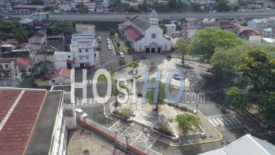 Fort-De-France, 1er Mai, Martinique, Pendant Le Confinement Due Au Covid-19 - Vidéo Par Drone