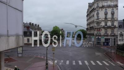 Départ Du Défilé Du 1er Mai, Place Tourny - Séquences Vidéo Du Drone