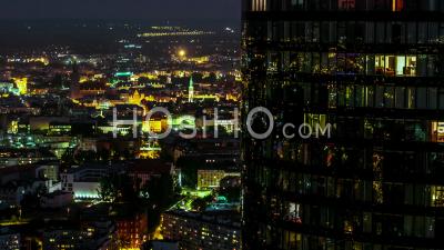 Sky Tower, Vieille Ville, Stare Miasto, Ostrow Tumski, Wroclaw De Nuit, Vidéo Drone