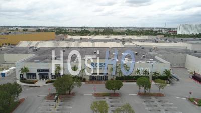 Dolphin Mall Empty Famous Retailers - Video Drone Footage