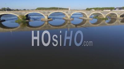 Vidéo Du Pont De Dumnacus Sur La Loire, Vidéo Drone