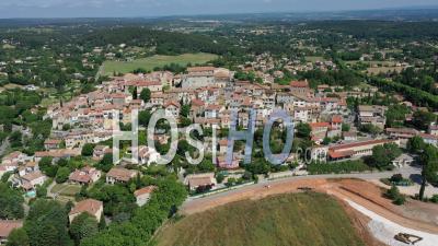Village De Cabriès Pendant La Journée - Vidéo Drone