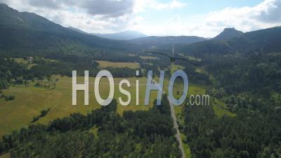Vallée D'andon-Thorenc En été - Séquence Vidéo Par Drone