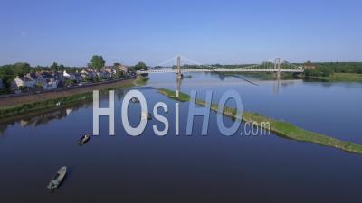 The Loire - Video Drone Footage, Saint-Florent-Le-Vieil