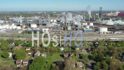 Raffinerie De Pétrole De Marathon, Détroit, Usa - Vidéos Par Drone