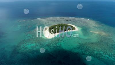 Iles Thigit Et Hienghène - Photographie Aérienne