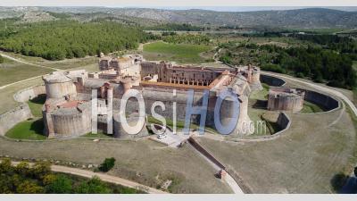 Forteresse De Salse, En Catalogne, Au Pied Des Corbières, Aude, France, Vidéo Par Drone