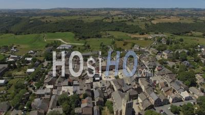 Sauveterre-De-Rouergue, Un Des Plus Beaux Villages De France Vidéo Drone'
