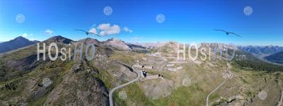 Panorama 180°, Le Col Du Granon, Site De L'arrivée De La 11ème Étape Du Tour De France Cycliste 2022, Hautes-Alpes, France, Photo Aérienne Par Drone