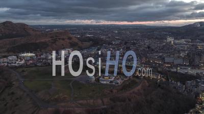 Vue Aérienne Prise D'Édimbourg Royaume-Uni, Écosse Royaume-Uni - Vidéo Par Drone