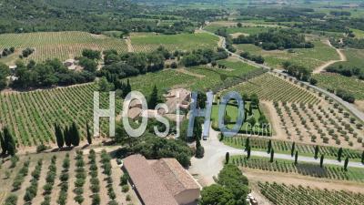 Domaine De Saint Ser, Puyloubier, Vignoble De Provence - Vidéo Drone Stock