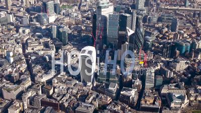 Westminster, Millbank Et Tate Britain Filmés Par Hélicoptère