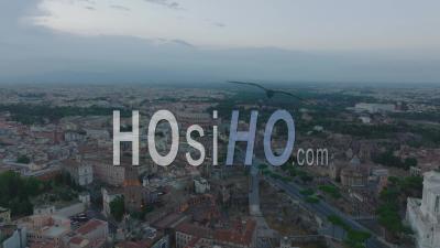 Aerial Panoramic Footage Of Metropolis At Twilight. Famous Landmarks In Historic City Centre. Rome, Italy - Video Drone Footage