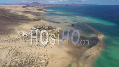 Espagne, Îles Canaries, Fuerteventura, Péninsule De Jandia, Risco Del Paso, Playas De Sotavento - Vidéo Par Drone