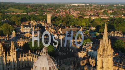 Université D'oxford Et Centre-Ville, Oxfordshire, Angleterre - Vidéo Drone