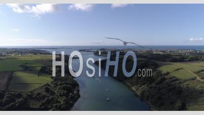 Aber Wrac'h River - Video Drone Footage