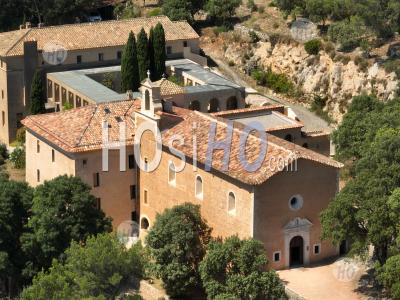 Monastère Saint Joseph De Bessillon Près Du Village De Cotignac, Var, France - Photographie Aérienne