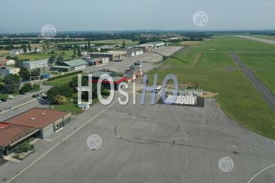 Aéroport Valence Chabeuil, Drôme, France - Photographie Aérienne