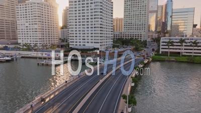 Centre-Ville De Brickell, Miami, Au Coucher Du Soleil - Vidéo Drone
